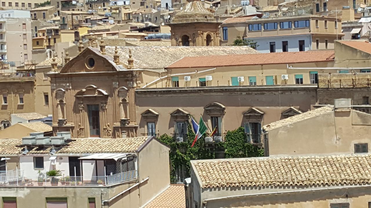 B&B La Casa Di El Agrigento Exterior photo